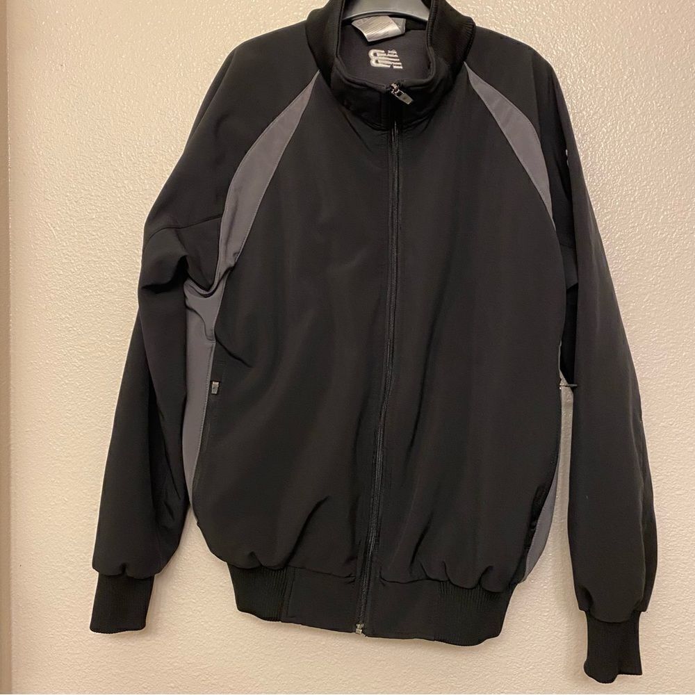 New Balance mens black Jacket lightweight fleece lined-stretch knit -Small